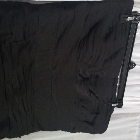 Black Monique Lhuillier bridesmaid dress - Picture 2 of 6